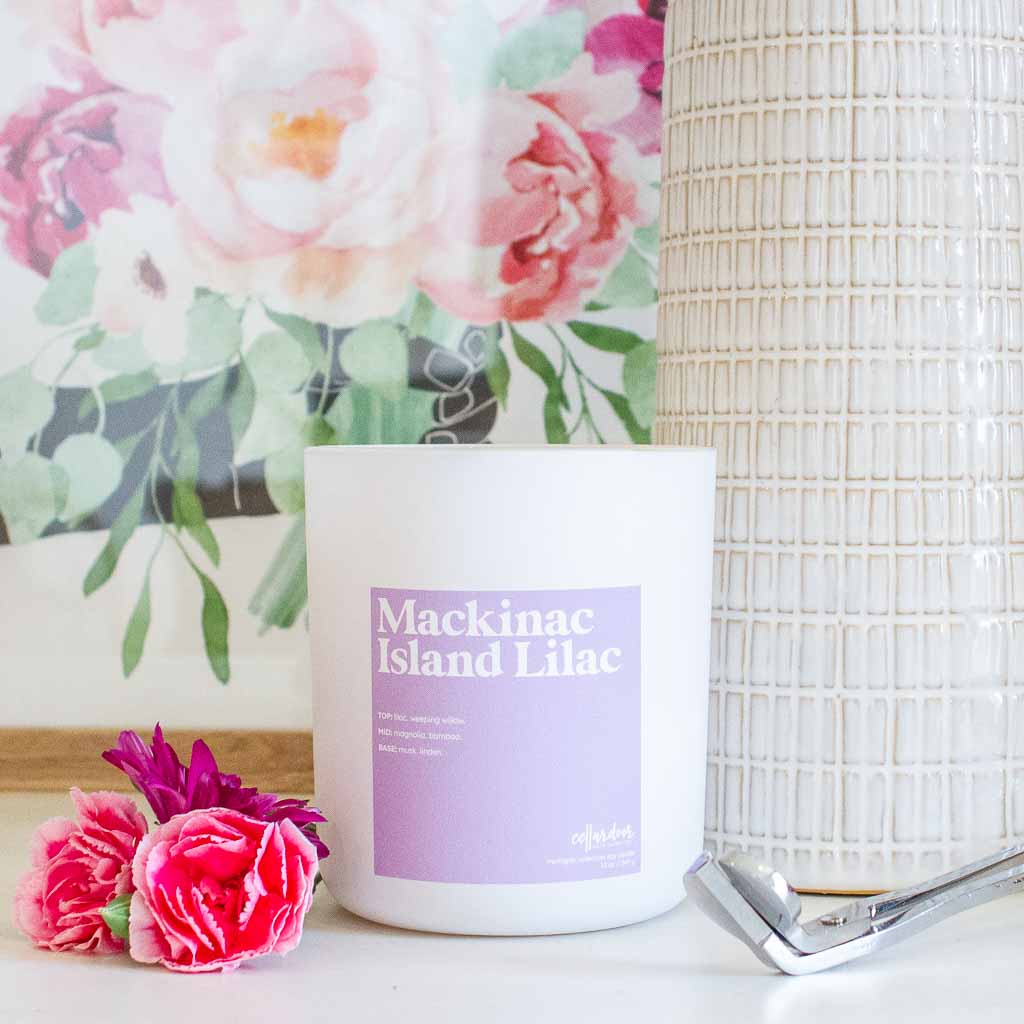 Mackinac Island Lilac - 13 oz Wooden Wick Soy Candle