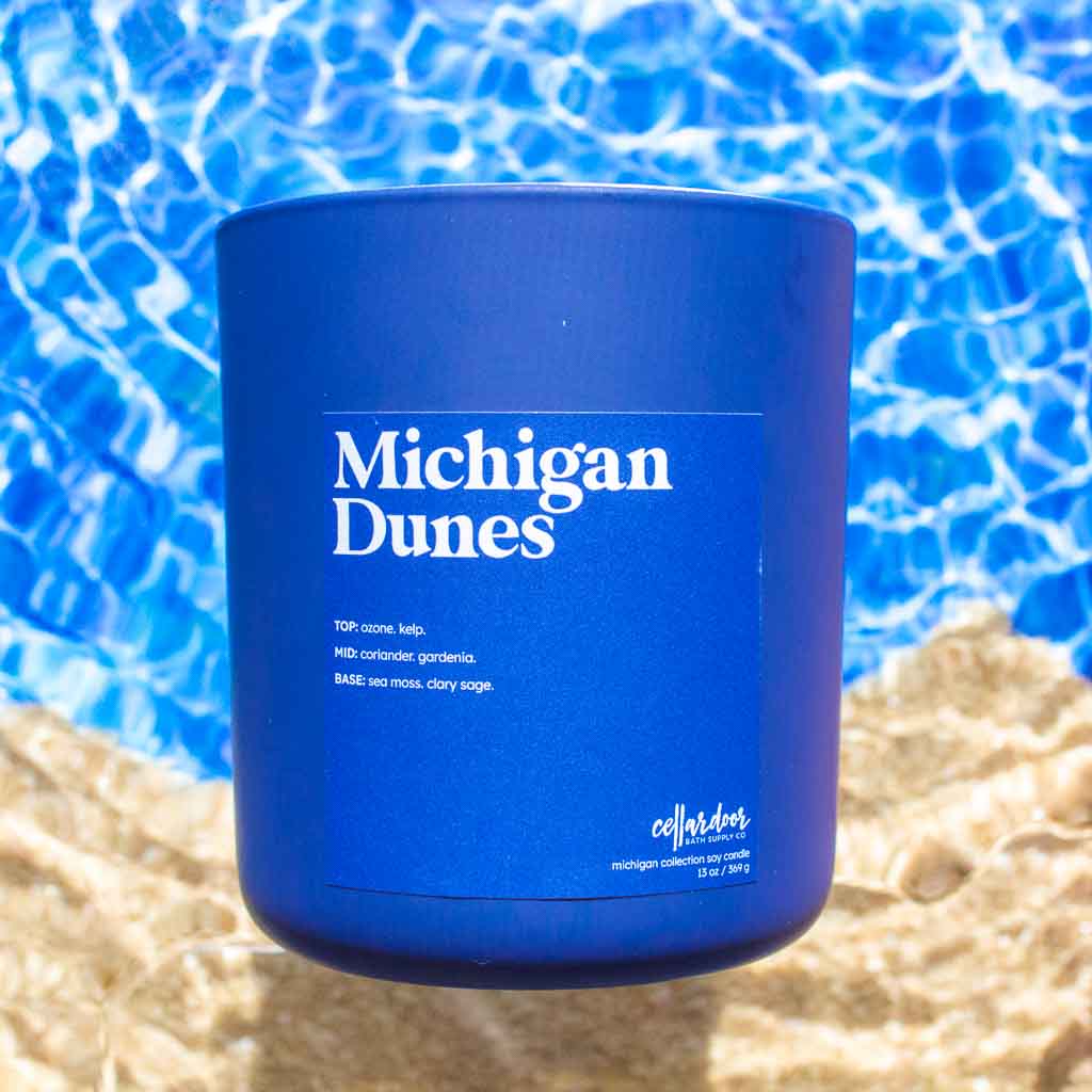 Michigan Dunes - 13 oz Wooden Wick Soy Candle