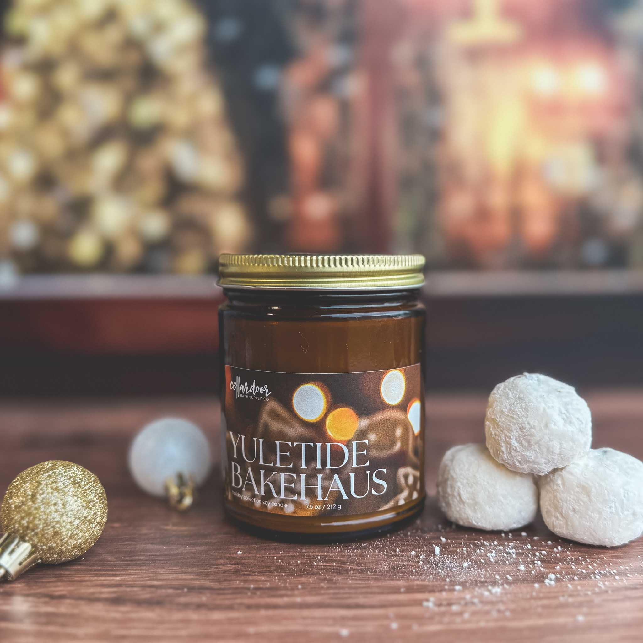 Yuletide Bakehaus - 7.5 oz Soy Candle