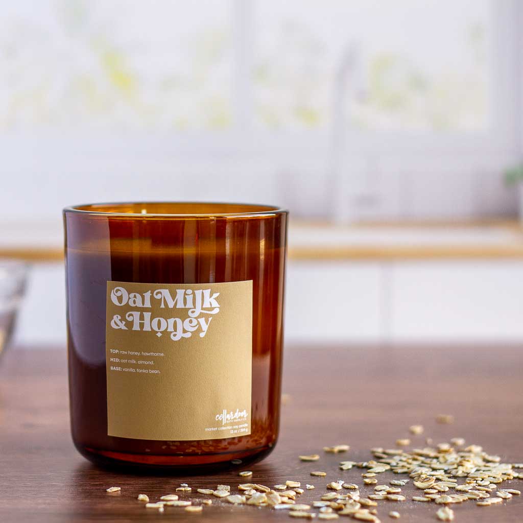 Woodwick beeswax candle – Wildflower + Honey